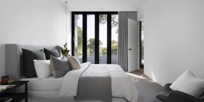 photo-1600607687644-c7171b42498f